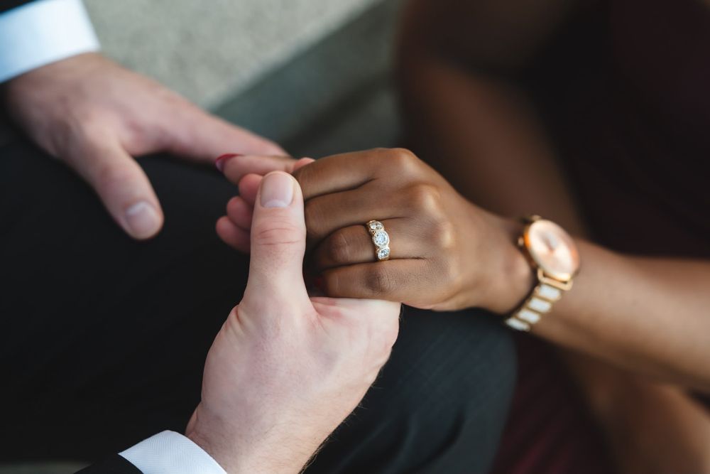 Nontobeko's engagement ring as Ville holds her hand